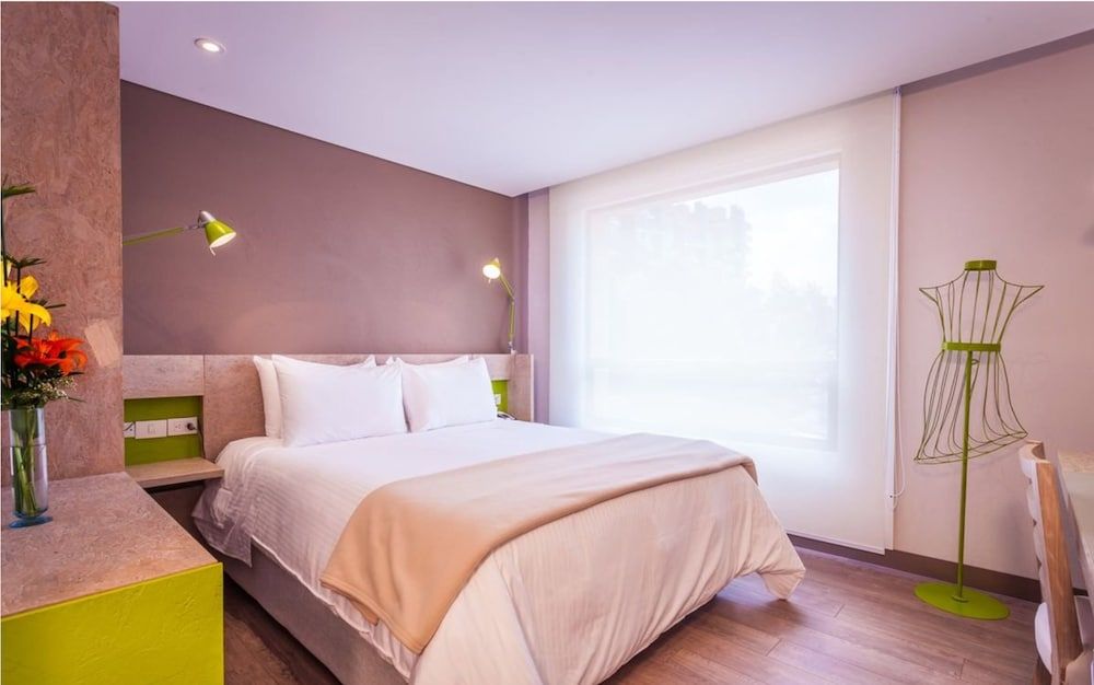 Mika Suites Standard Double Room, 1 Queen Bed