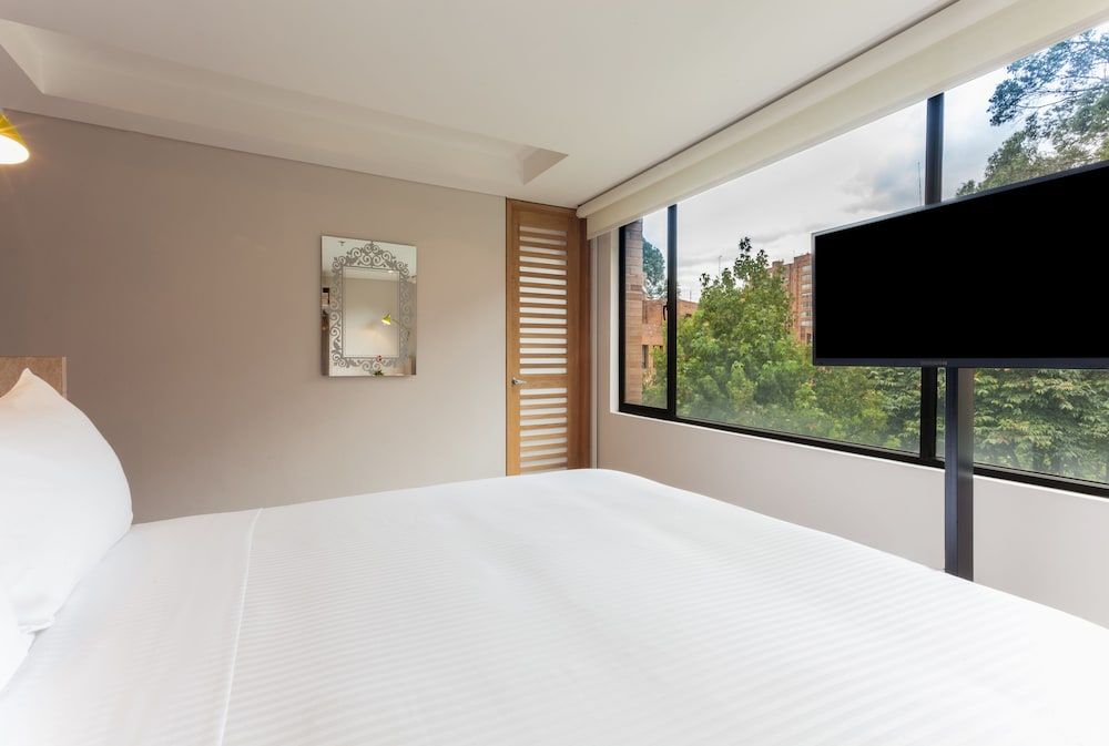 Mika Suites Standard Double Room, 1 Queen Bed 4