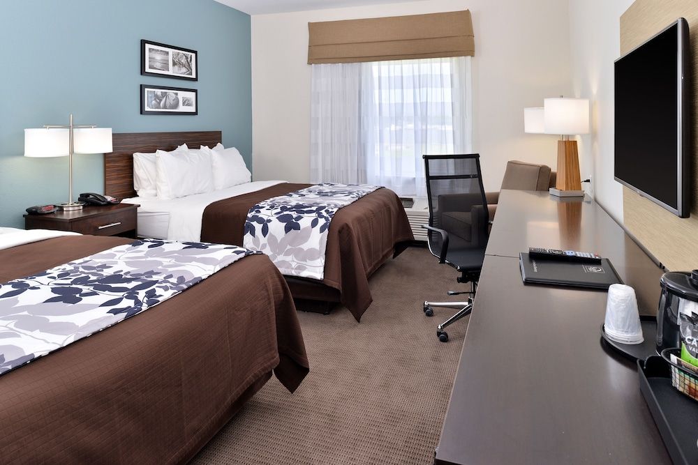 Standard Room, 2 Queen Beds, Non Smoking