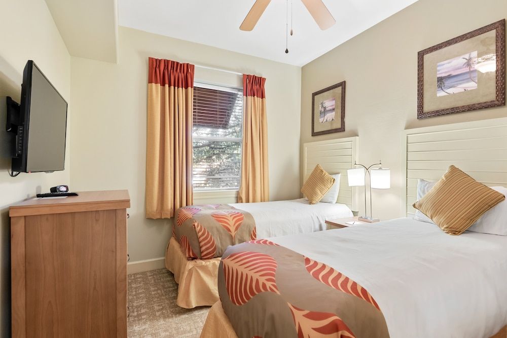 Condo, 3 Bedrooms
