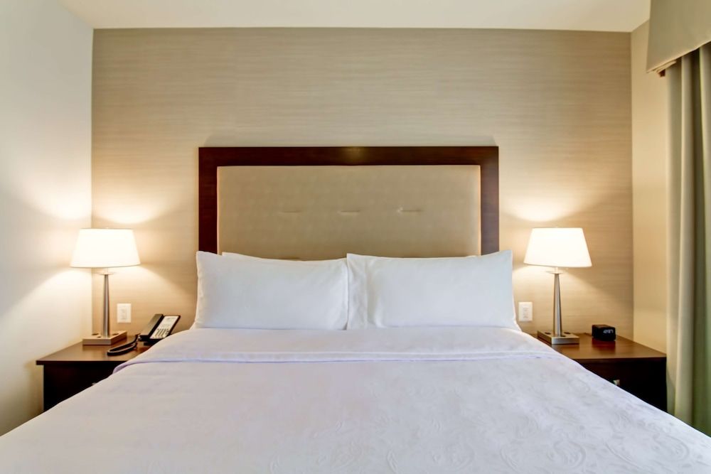 Suite, 1 King Bed, Non Smoking