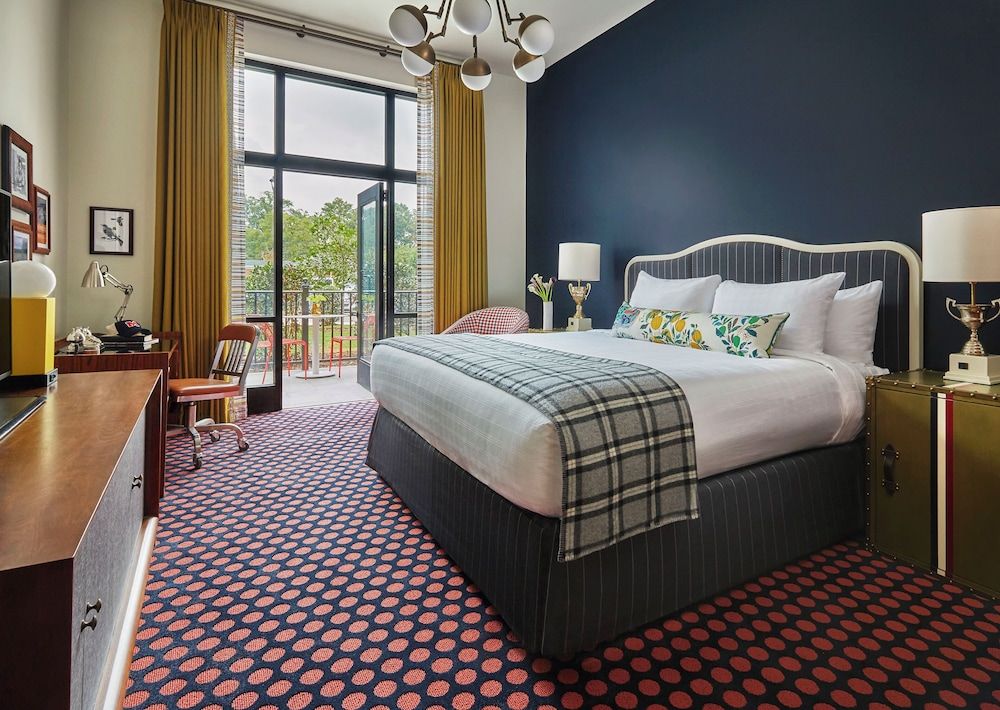Room, 1 King Bed, Patio