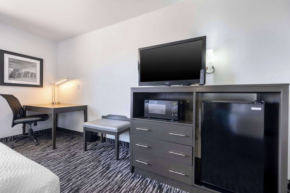 undefined Best Western Santa Fe 10