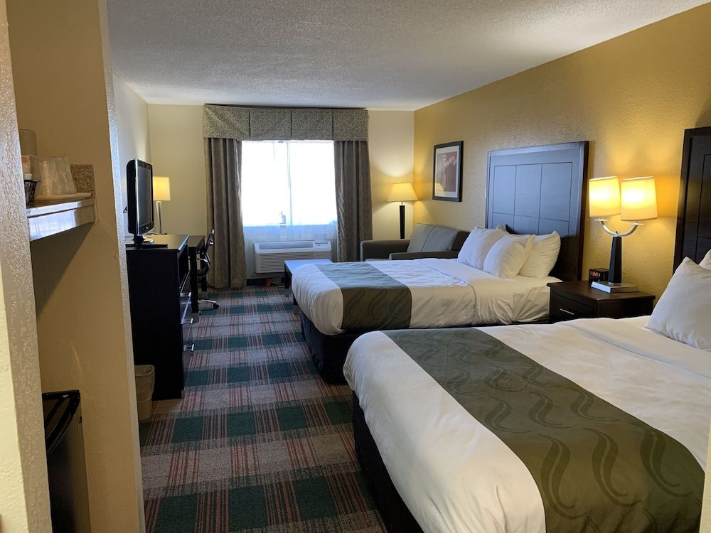 Standard Room, 2 Queen Beds, Smoking