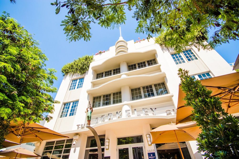 undefined Iberostar Waves Berkeley Shore 2