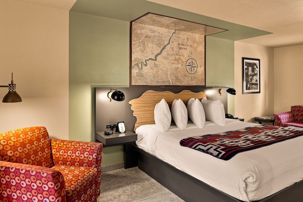 Deluxe Room, 1 King Bed (Trailhead)