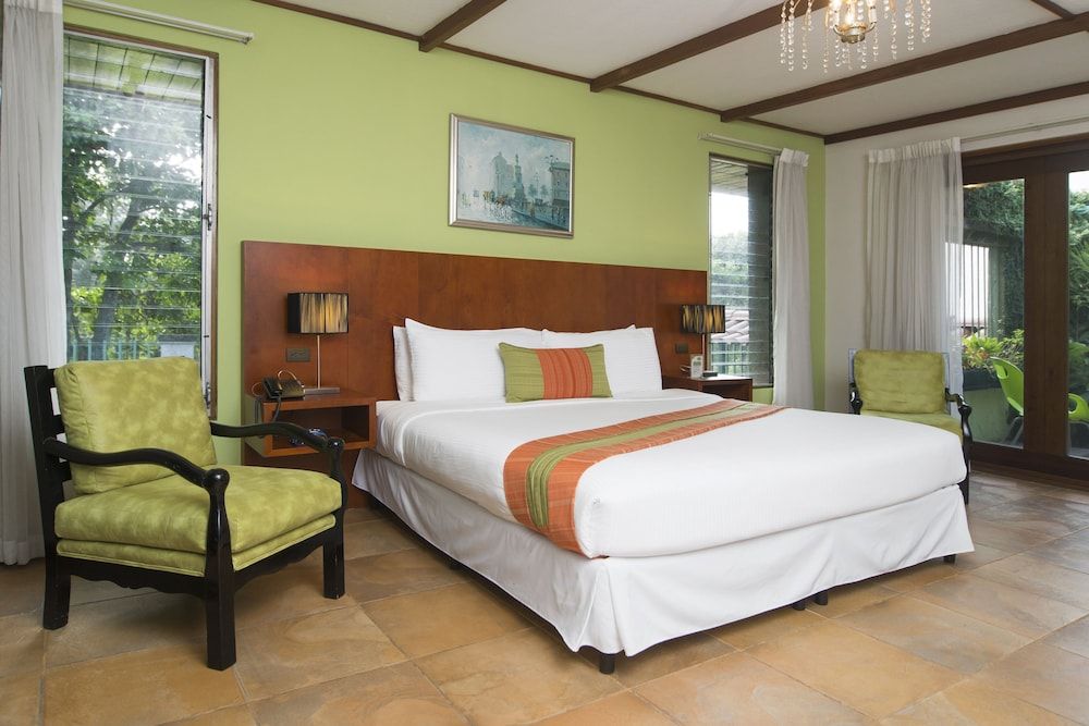 Deluxe Room (Private Garden)