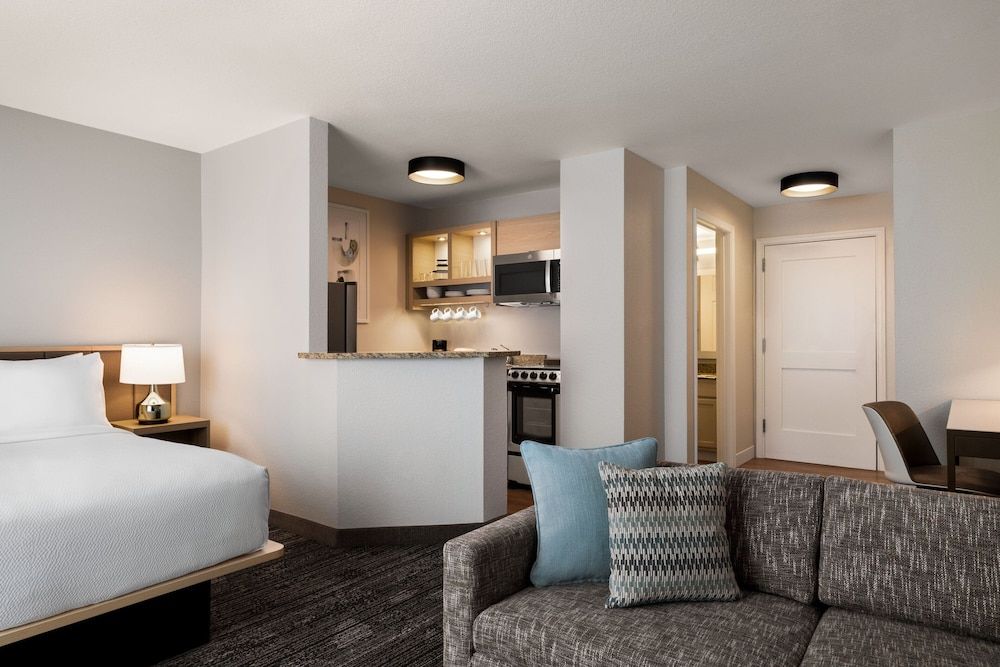 Studio, 1 Queen Bed with Sofa bed