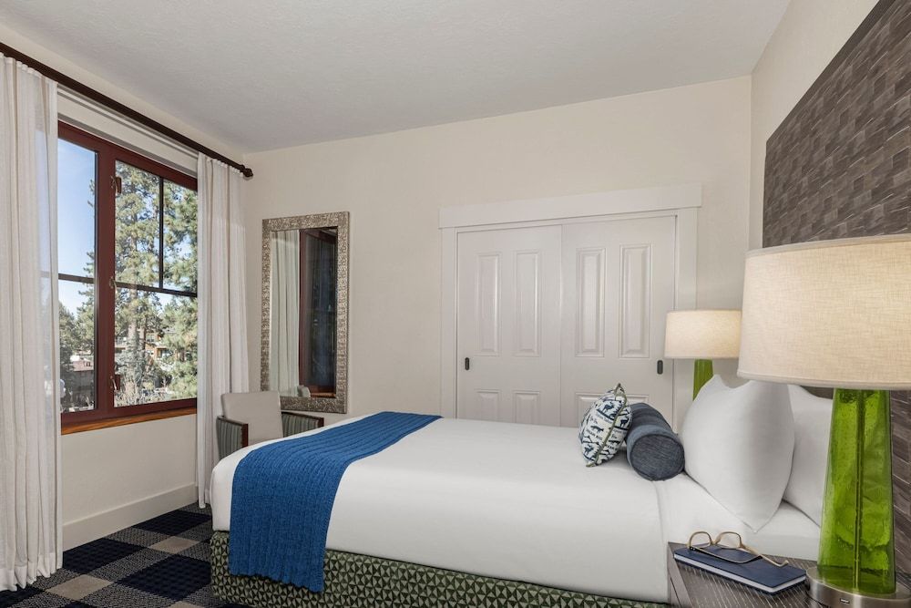 undefined Marriott Grand Residence Club, Lake Tahoe – 1 to 3 bedrooms & Pent 9