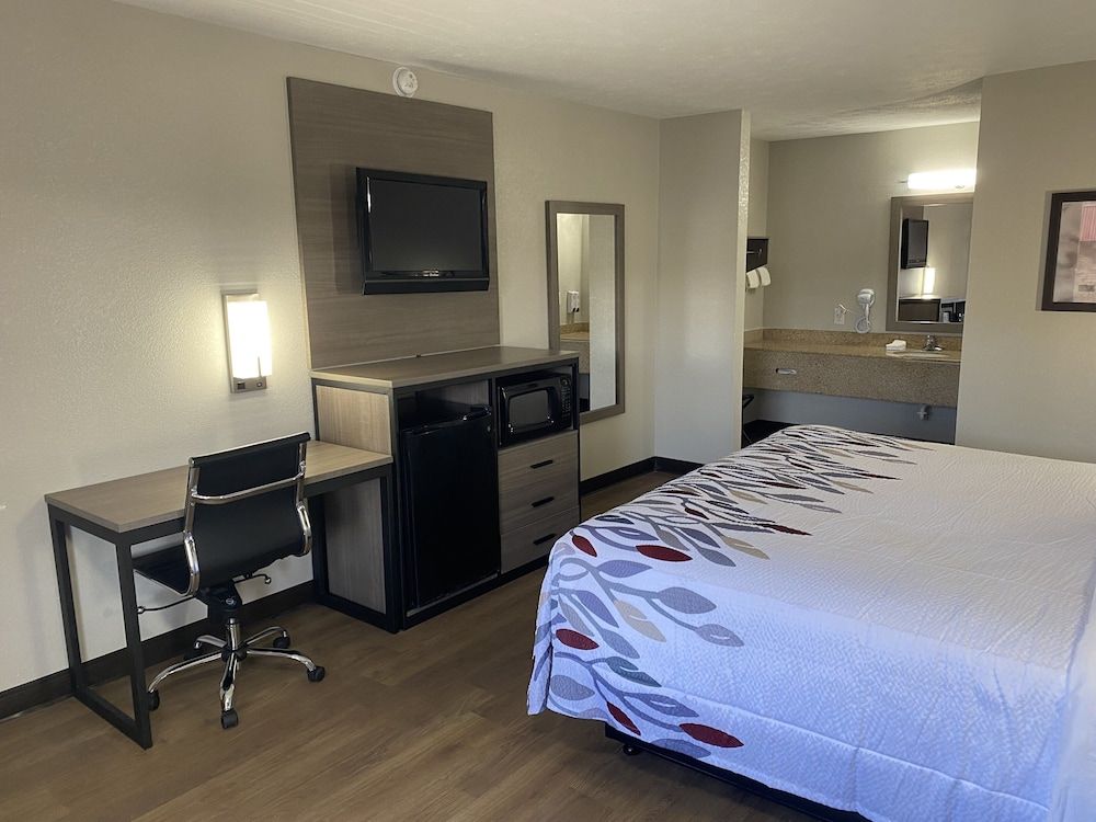 Deluxe Room, 1 King Bed, Non Smoking