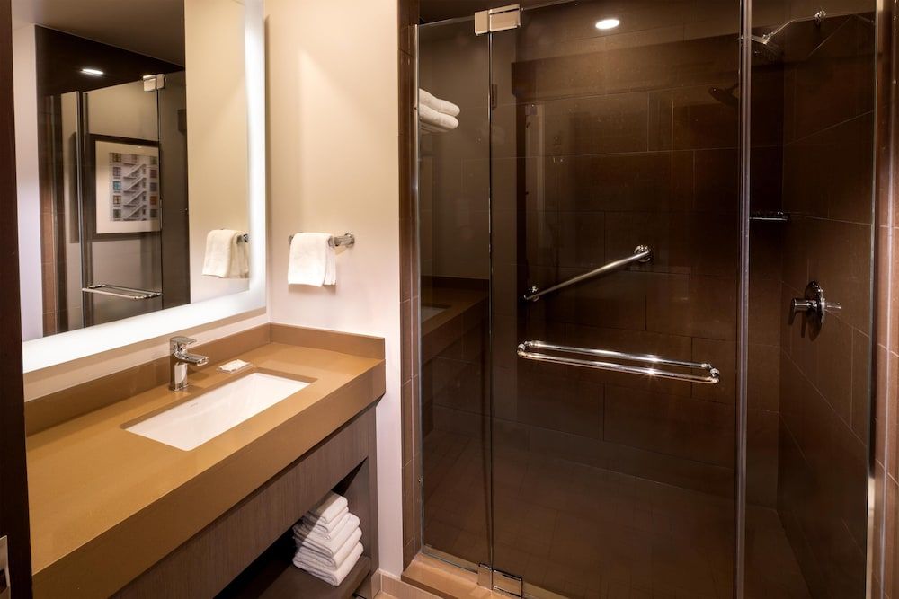 Hyatt House Seattle/Downtown Studio, 1 King Bed with Sofa bed 3