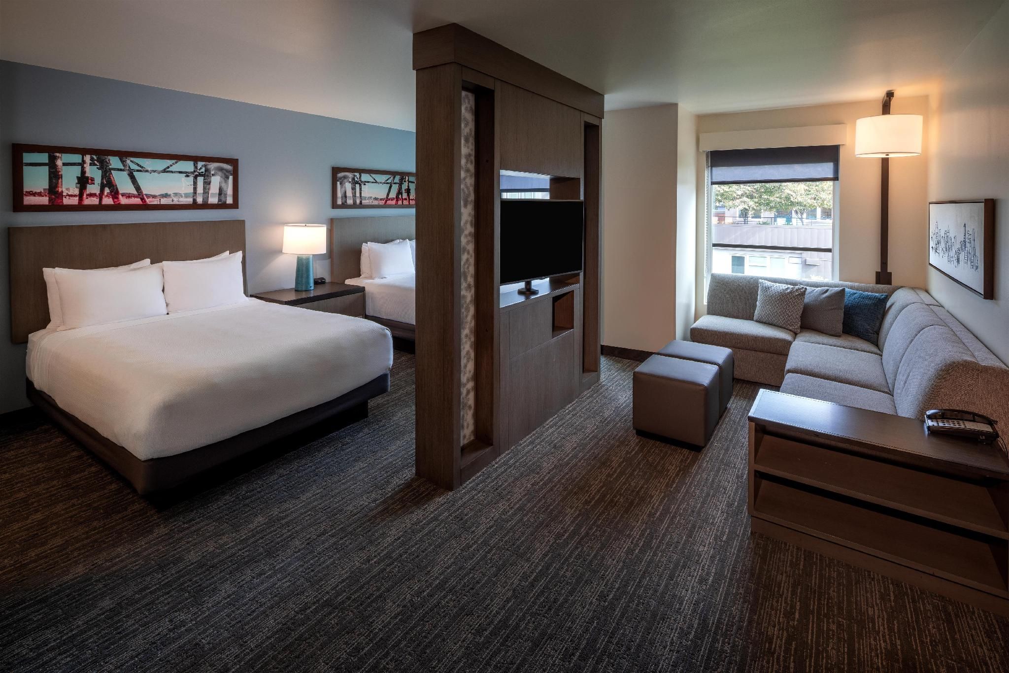 undefined Hyatt House Seattle/Downtown 8