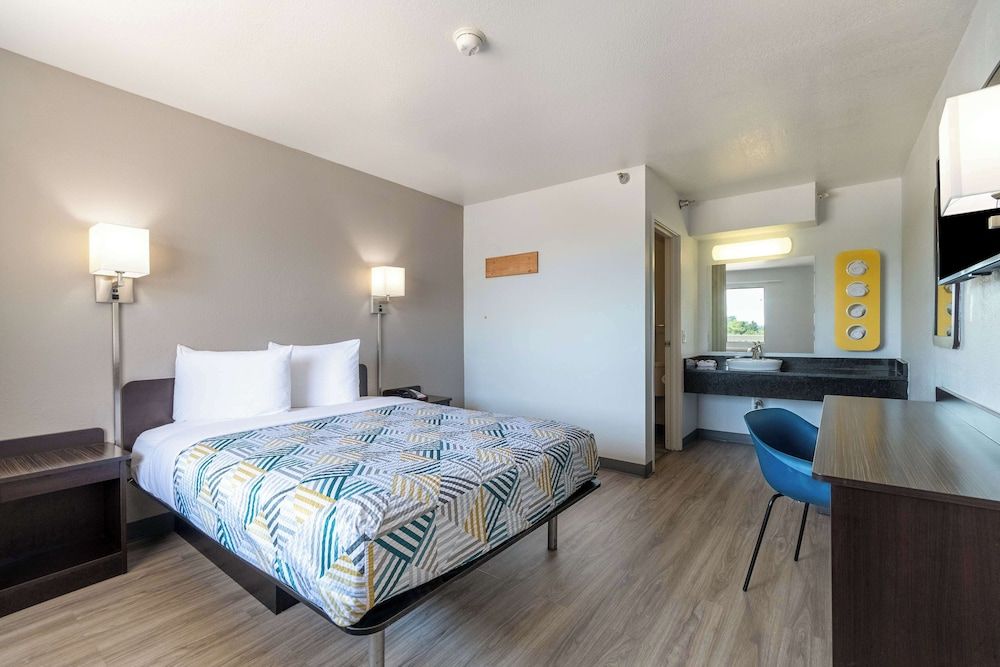 Standard Suite, 1 Double Bed, Non Smoking