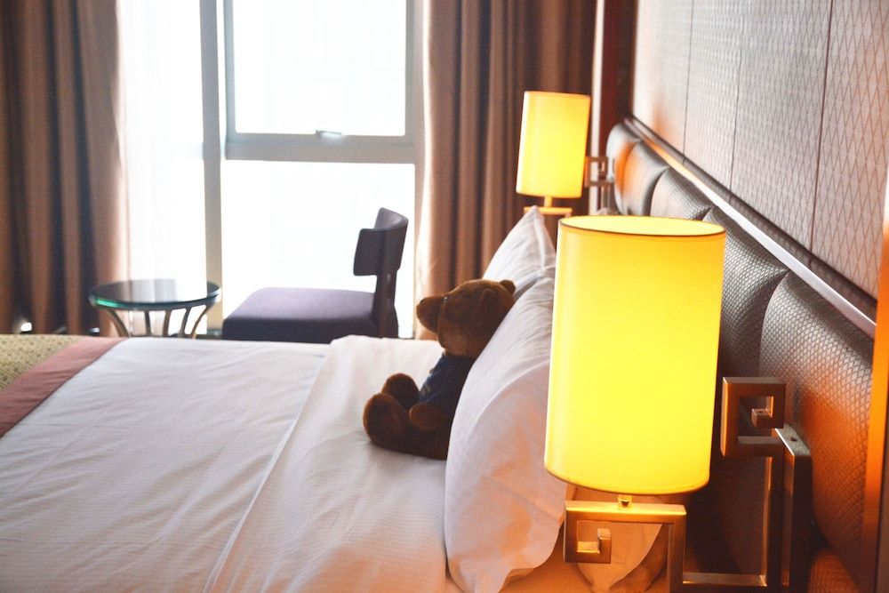 Avant-Garde Hotel Deluxe Suite B 2