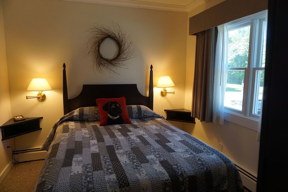 Family Suite, 2 Bedrooms, Fireplace, Mountain View
