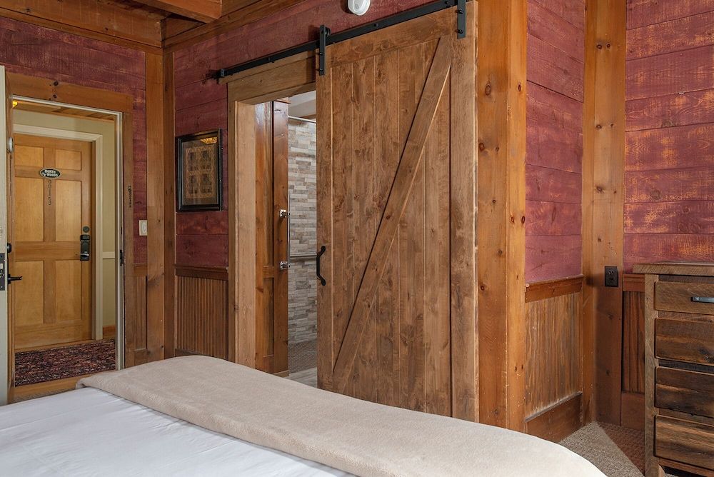 Classic Room, 1 Queen Bed