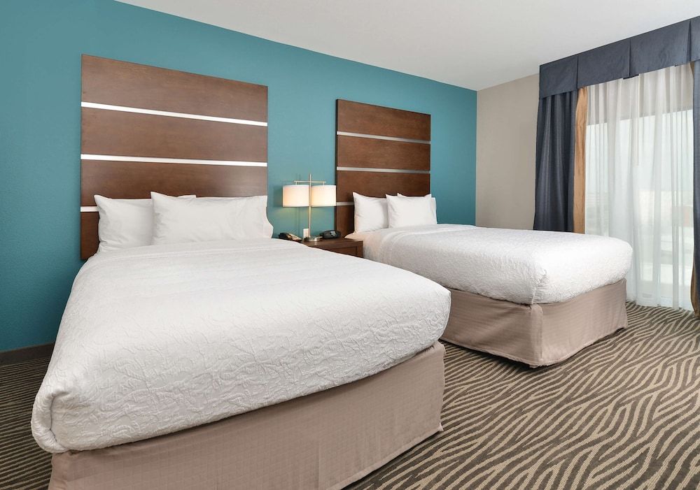 Room, 2 Queen Beds, Accessible (Hearing accessible)