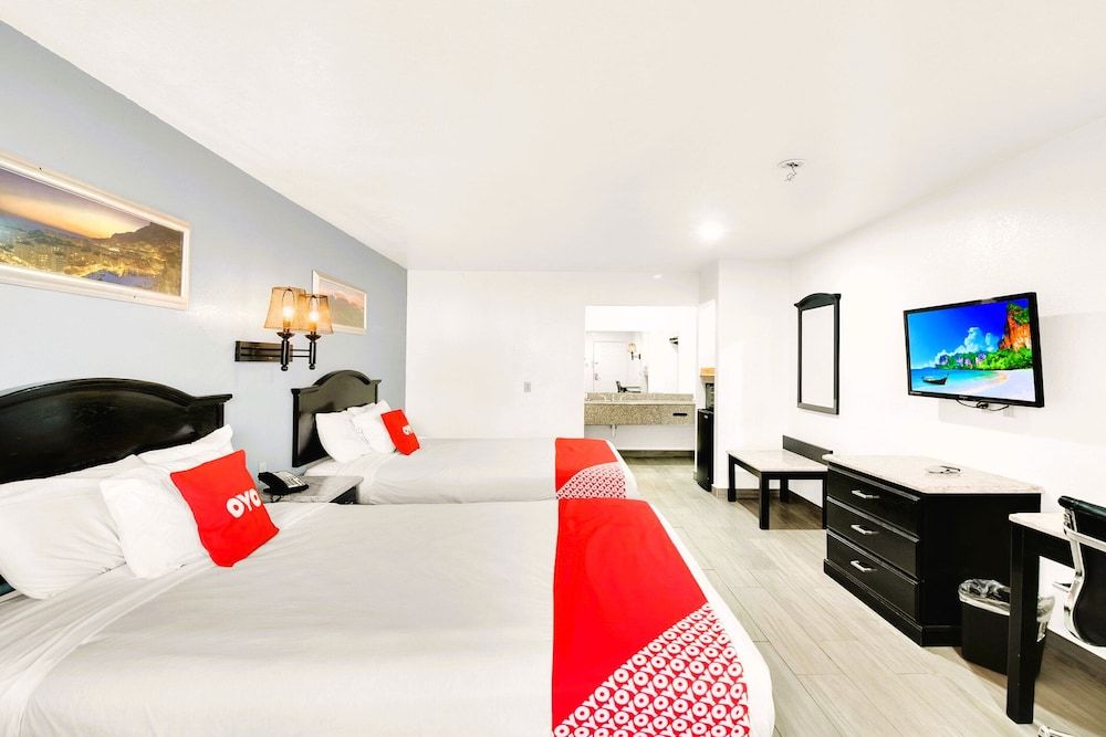 Room, 2 Queen Beds