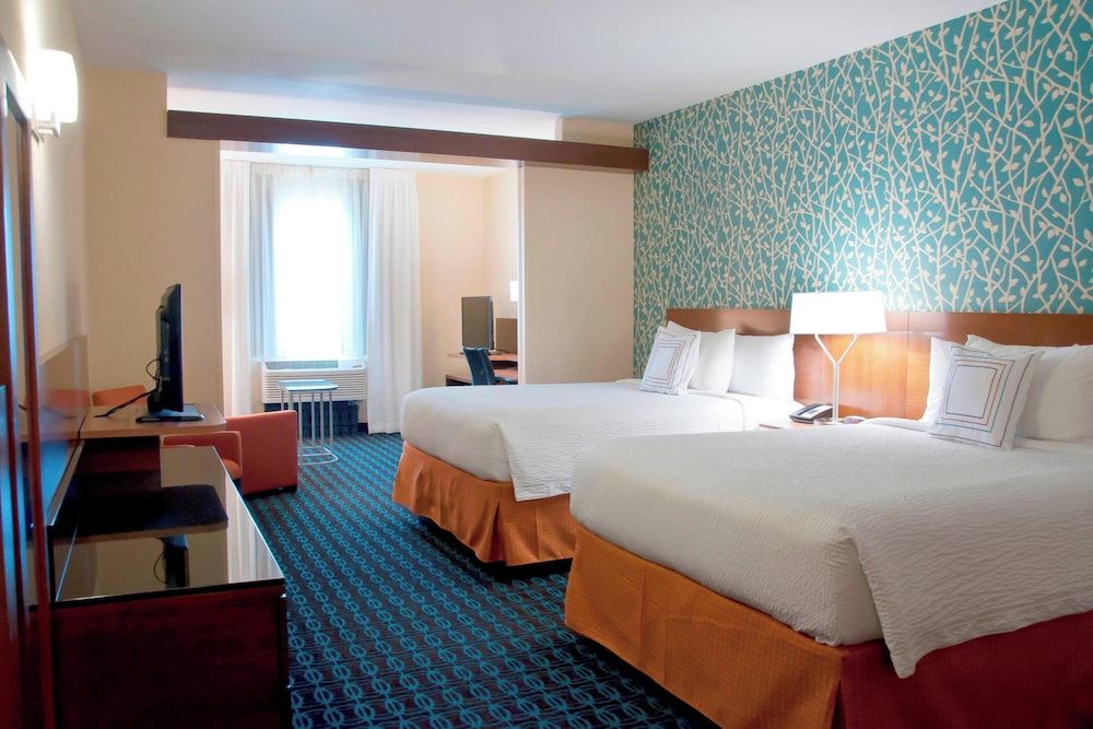Studio, Multiple Beds (Hearing Accessible)