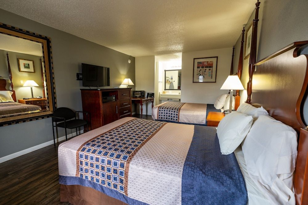 Standard Double Room, 2 Double Beds, Non Smoking