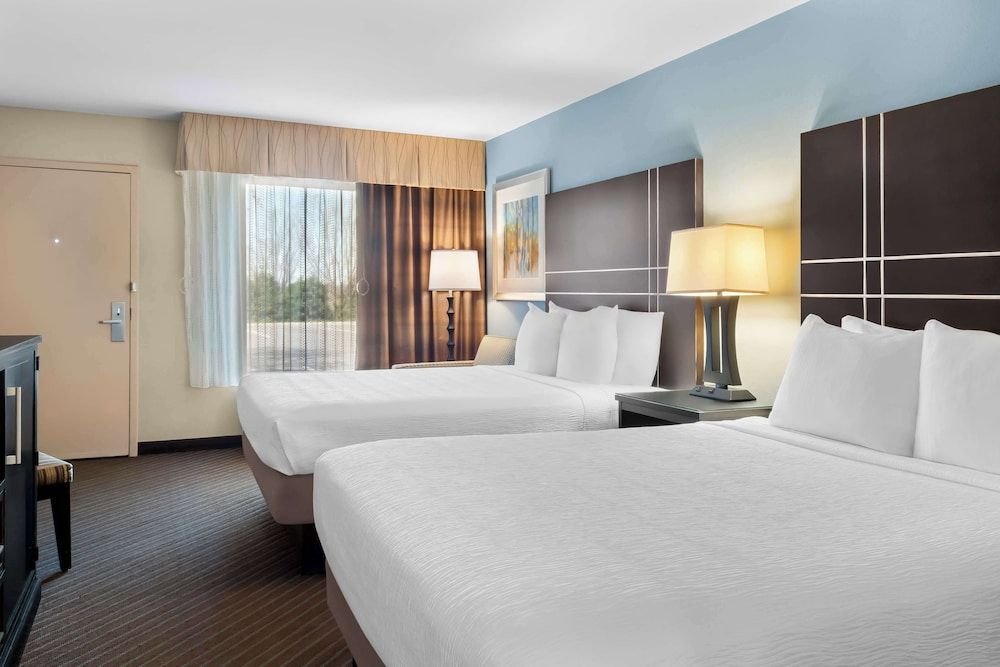 Standard Room, 2 Queen Beds, Accessible, Non Smoking
