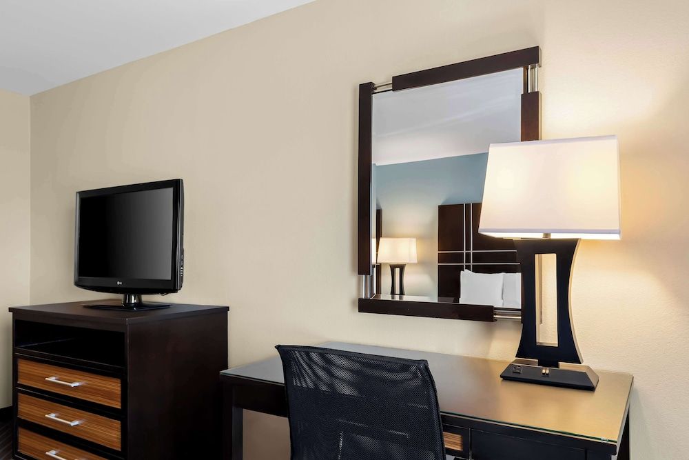 Standard Room, 2 Queen Beds, Smoking, Refrigerator & Microwave