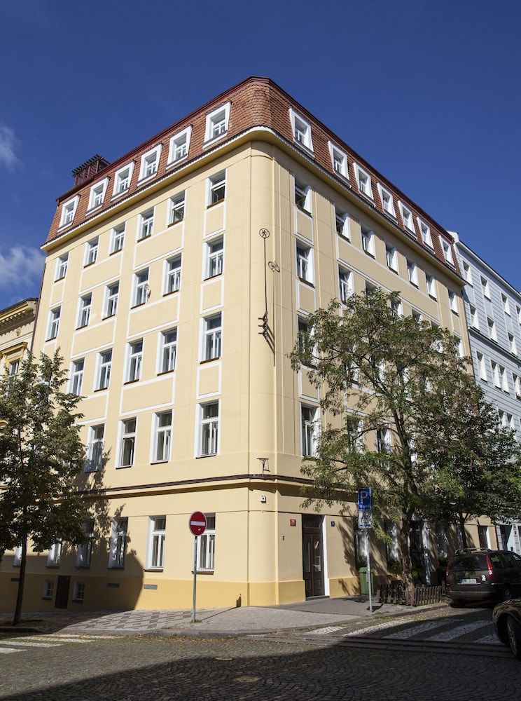 undefined Hotel Orion 7