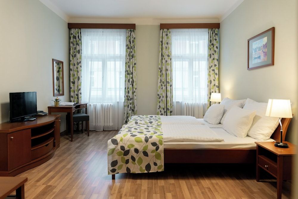 Hotel Orion Standard Apartment, 2 Twin Beds, Kitchen 2