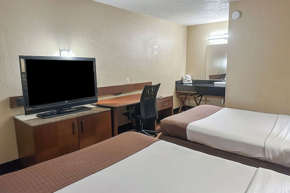 Room, 2 Double Beds, Accessible