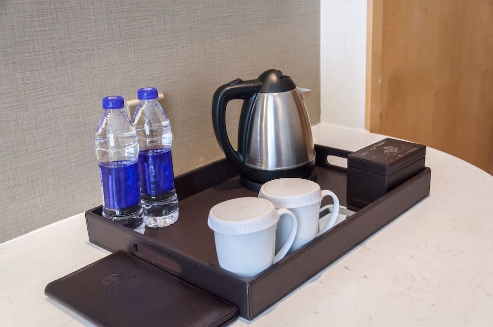 DoubleTree by Hilton Hangzhou East Room, 1 King Bed, Accessible 7