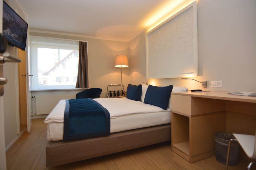 Hotel Spirgarten Standard Room, 1 Queen Bed