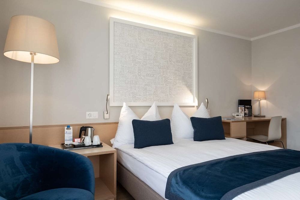 Hotel Spirgarten Standard Room, 1 Queen Bed 2