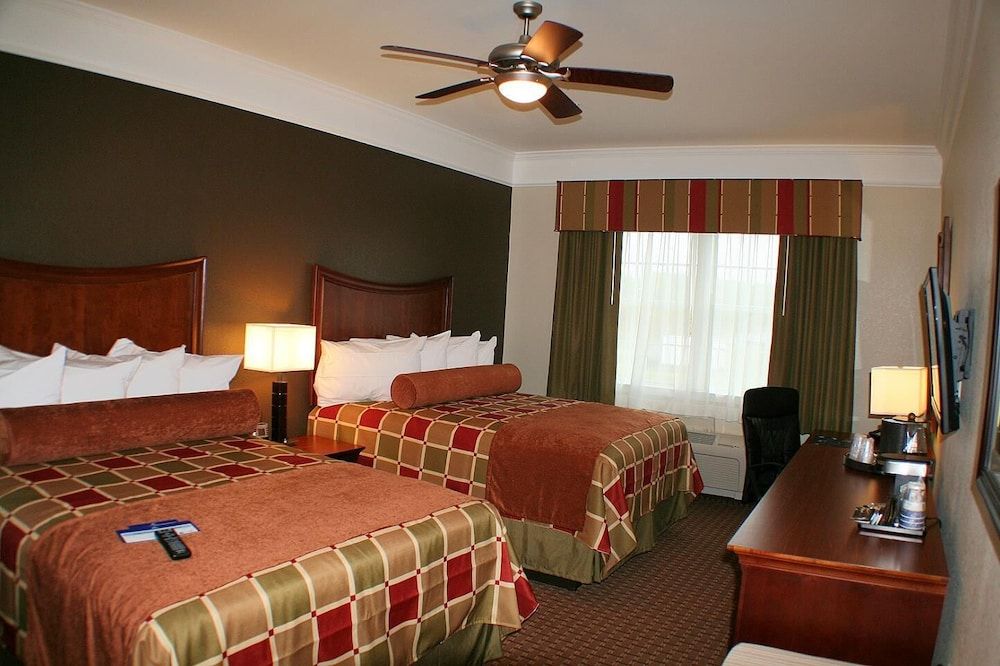 Standard Room, 2 Queen Beds, Non Smoking, Refrigerator & Microwave