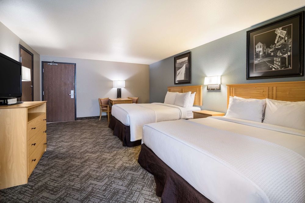 Standard Room, 2 Queen Beds, Non Smoking, Refrigerator & Microwave