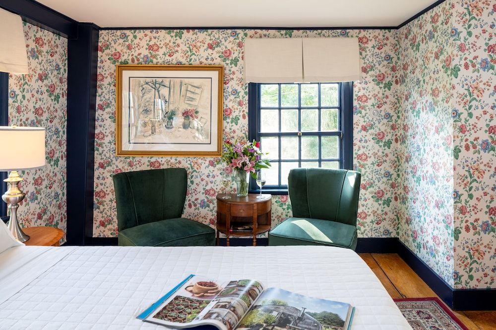 Waldo Emerson Inn KINGSBURY (Queen) 3