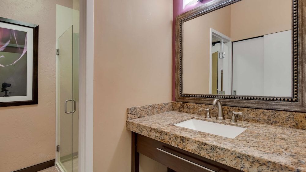 Best Western View Of Lake Powell Hotel Standard Room, 2 Queen Beds, Non Smoking 6