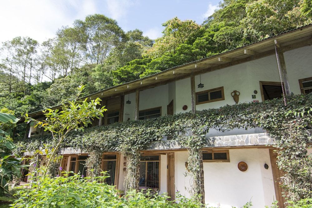 Bosque de Paz Standard Double Room, Garden View 5