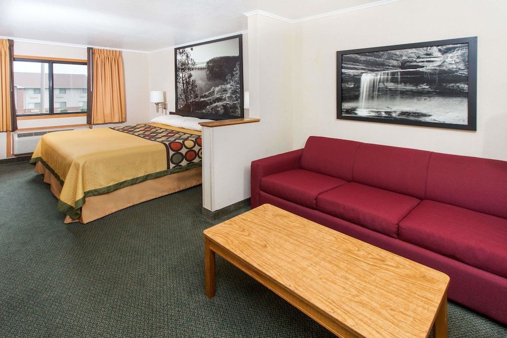 Studio Suite, 1 King Bed, Non Smoking