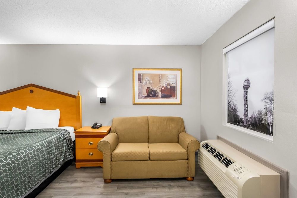 Room, 1 King Bed, Accessible, Non Smoking