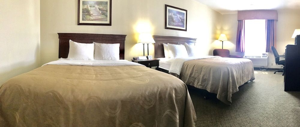 Room, 2 Queen Beds, Non Smoking (Chair with Ottoman)