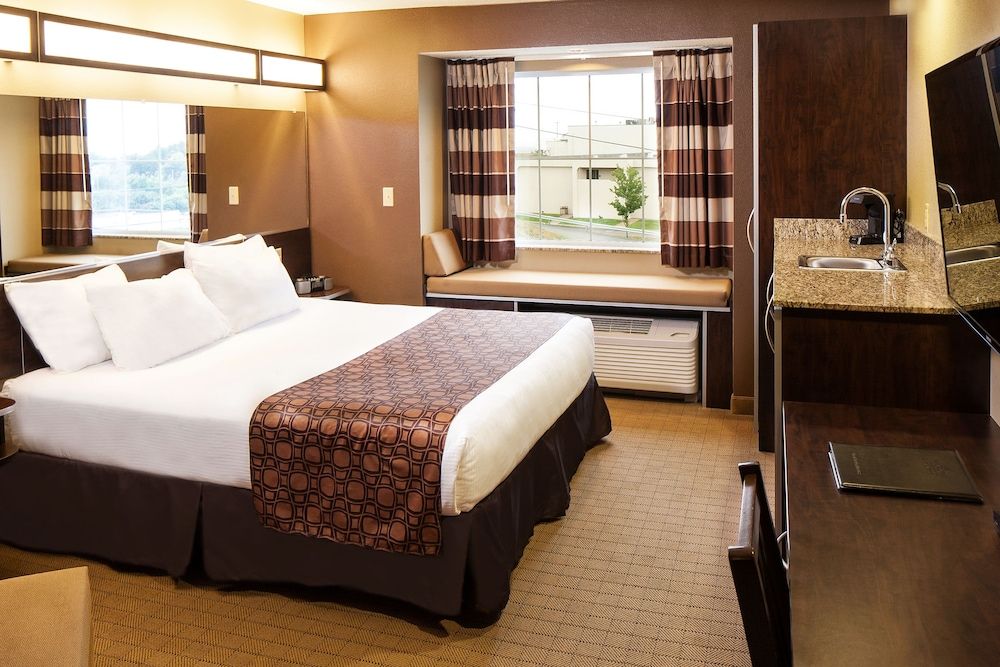 Room, 1 Queen Bed, Accessible, Non Smoking