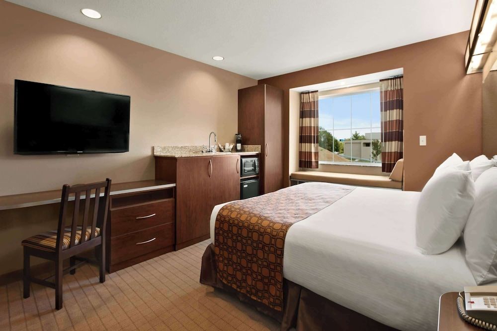 Room, 1 Queen Bed, Accessible, Non Smoking