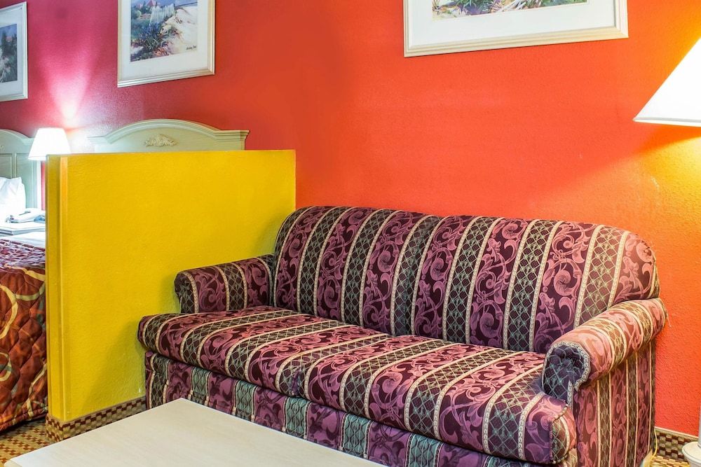 Room, 2 Queen Beds, Accessible, Non Smoking