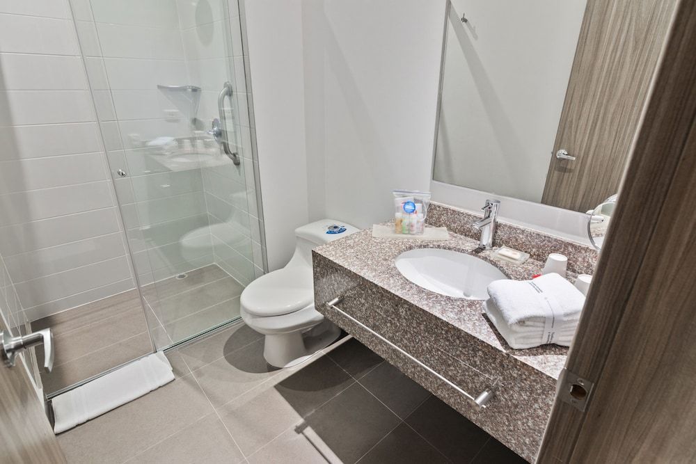 GHL Hotel Neiva Standard Twin Room, 2 Double Beds 5