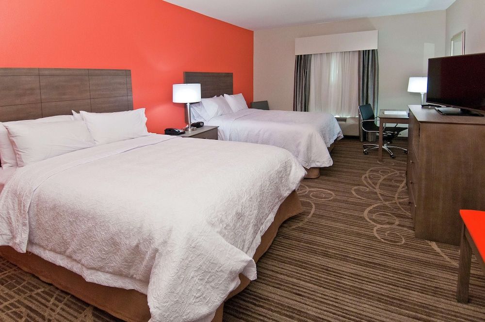 Room, 2 Queen Beds, Refrigerator & Microwave