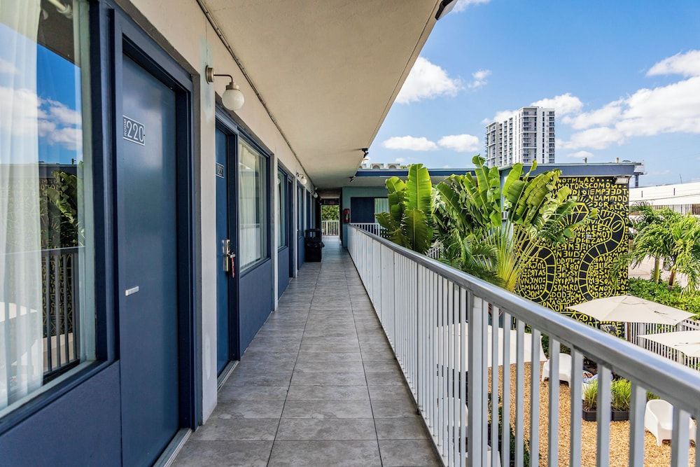 undefined Up Midtown 10