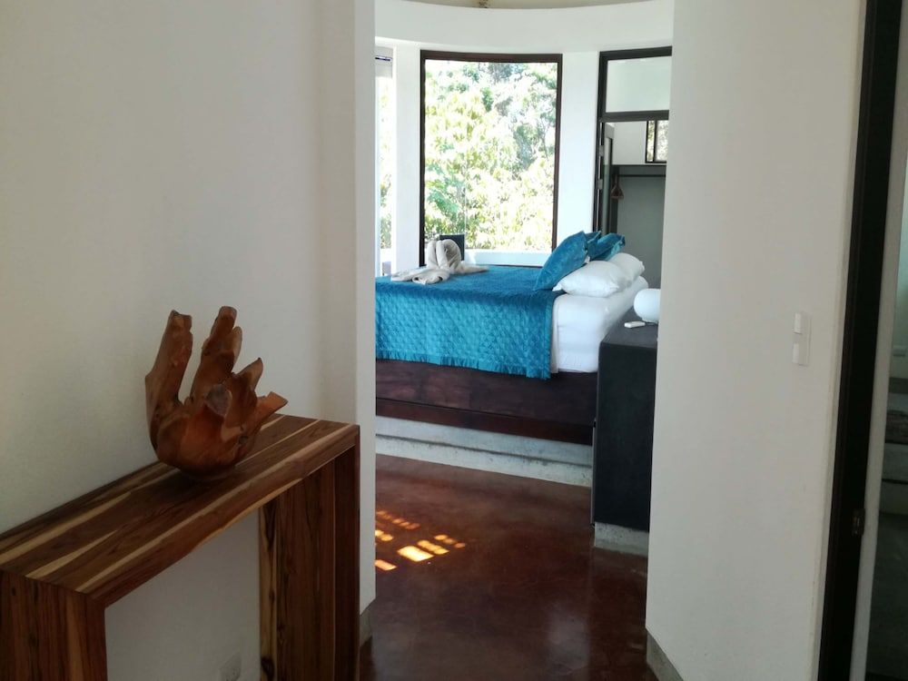 Deluxe House, 4 Bedrooms, Private Pool, CASA ATARDECER