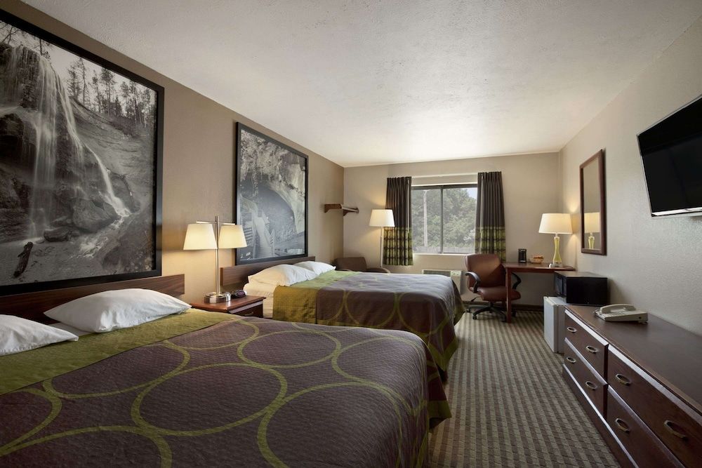 2 Queen Beds, Accessible, Non Smoking