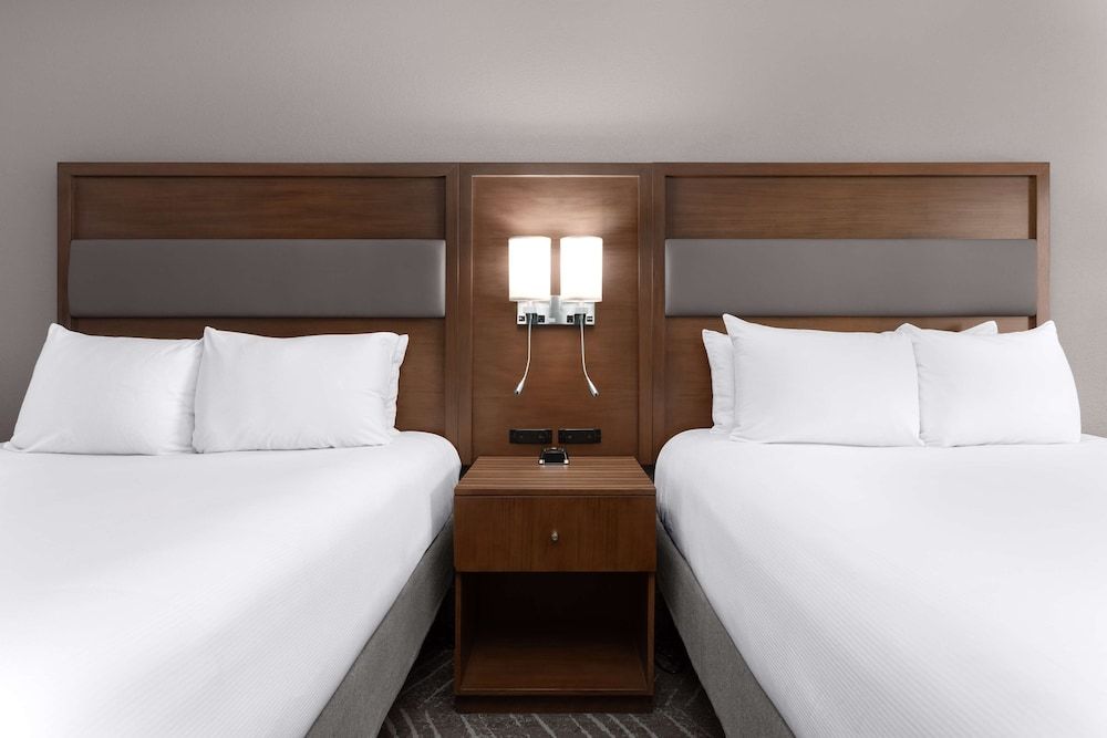 Standard Room, 2 Queen Beds, Accessible (Hearing)