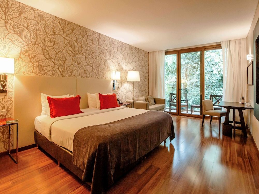 Superior Room, 1 King Bed